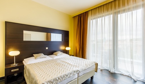 Apartamento, 3 habitaciones, balcón