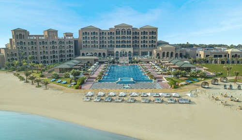 Arabian Deluxe Twin Room, 72 Sqm of Pure Luxury, Private Balcony, Huge Infinity Pool, 10 F&B Outlets