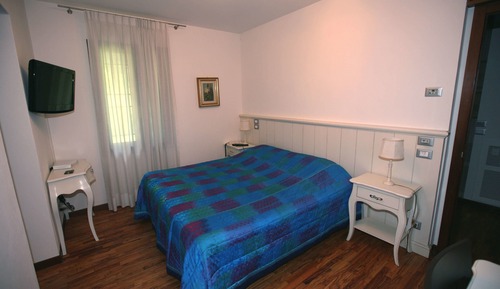 Habitación con 1 cama doble o 2 individuales