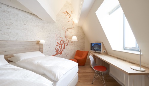 Habitación doble (attic storey)