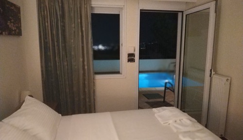 Villa panorámica, 2 habitaciones, piscina privada, vistas al mar