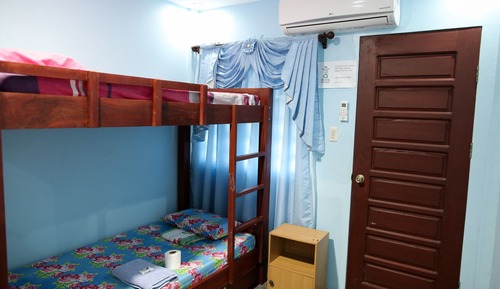 Habitación, frente a la playa (Blue)