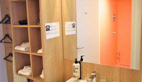 Habitación Business cuádruple
