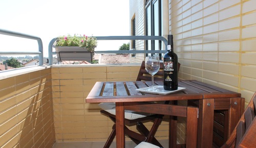 Apartamento clásico, 2 habitaciones, balcón