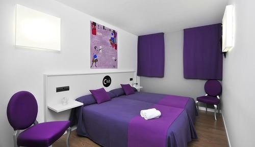 Habitación con 1 cama doble o 2 individuales
