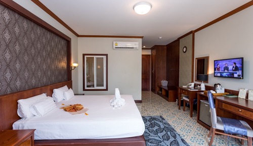 Grand Deluxe Room