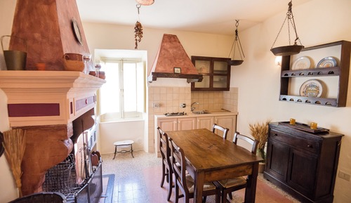 Apartamento Deluxe, 2 habitaciones, balcón, vistas a la colina (Le Fornacelle)
