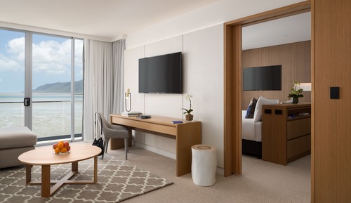 Suite, 1 cama de matrimonio grande con sofá cama