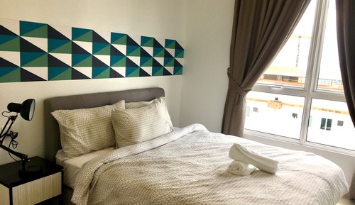 Apartamento familiar, 2 habitaciones, balcón