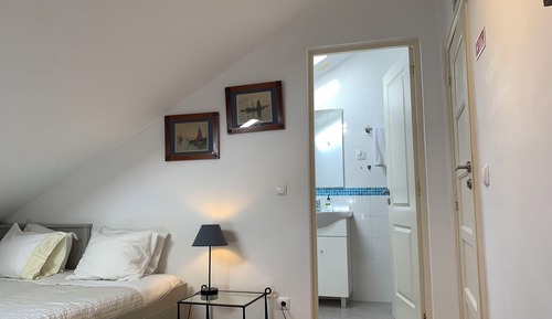 Habitación City, baño privado