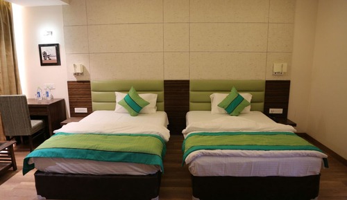 Habitación Premium con 1 cama doble o 2 individuales, 1 cama doble, vistas a la ciudad