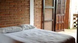 Basic Room, 1 Double Bed (Moi)