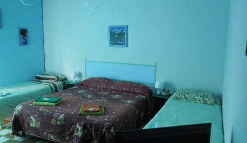 Habitación cuádruple económica