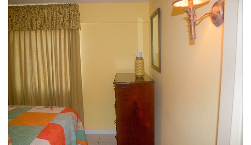 Apartamento familiar, 2 camas de matrimonio, vistas al mar, frente a la playa
