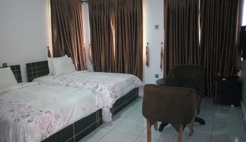 Habitación con 2 camas individuales