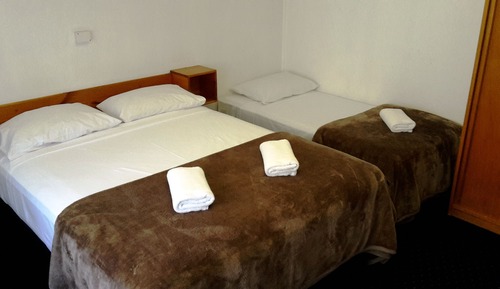 Habitación económica, varias camas, microondas