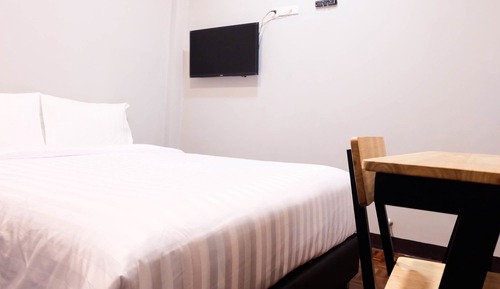 Double Room (No Window)