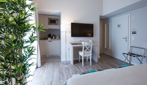 Estudio superior, cocina (Studio 6)