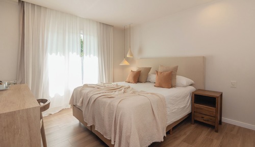 Habitación Confort doble, 1 cama de matrimonio, planta baja
