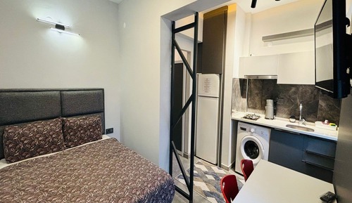 Apartamento estándar, 1 habitación, cocina, vistas a la ciudad