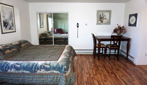 Habitación (Upstairs bonus room)