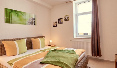Habitación Confort con 1 cama doble o 2 individuales