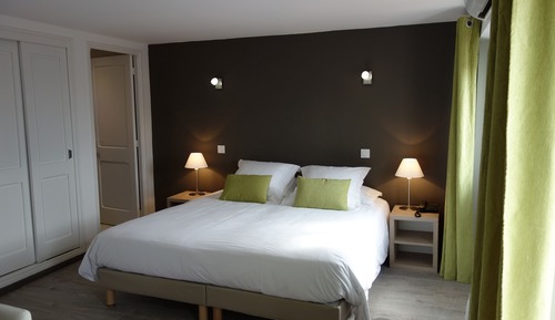 Habitación superior con 1 cama doble o 2 individuales, terraza