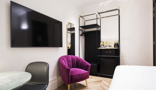 Habitación Confort doble, 1 cama de matrimonio grande, baño privado (Cosy)