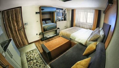 1+0 Basement Suite