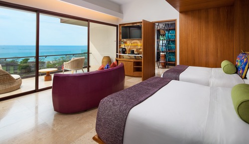 Suite, 2 habitaciones, vistas al mar, en esquina