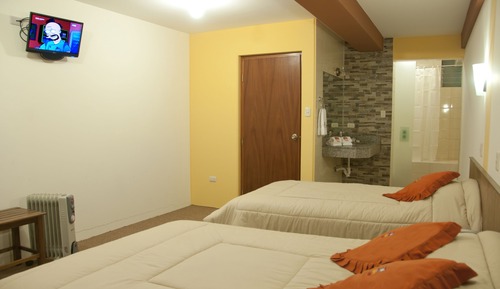 Habitación con 2 camas individuales