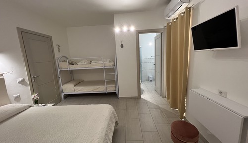 Habitación cuádruple Deluxe (Tavolara)