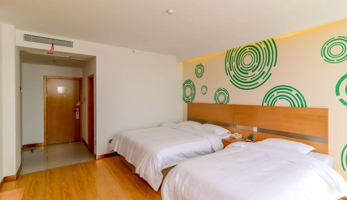 Habitación con 2 camas individuales