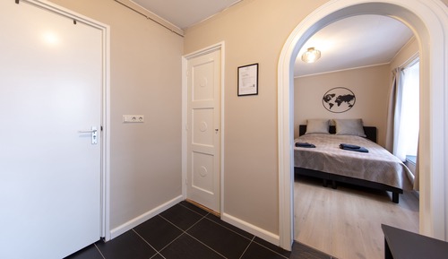 Estudio, 1 cama de matrimonio
