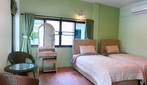 Habitación con 2 camas individuales