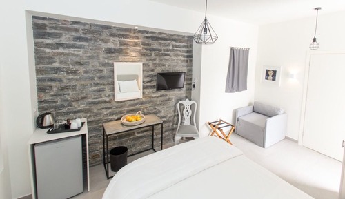 Habitación (Kastriani)