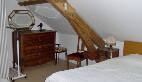 Habitación triple, baño privado (Chambre Lucile)