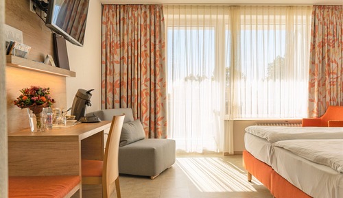 Habitación familiar, balcón