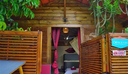Tente Économique (Cacao), 1 grand lit, terrasse, côté jardin