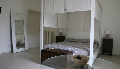 Habitación exclusiva, balcón, vistas a la ciudad