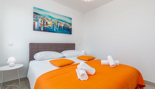 Apartamento, balcón (Mirta)