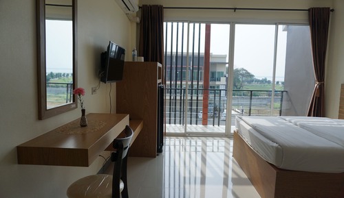 Habitación estándar doble, 1 cama doble, balcón, vistas al río