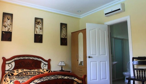 Habitación, vistas a la piscina (Queen)