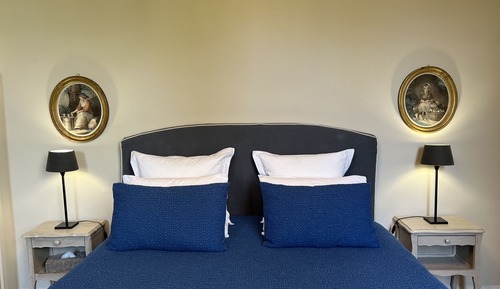 Suite Deluxe, baño privado, vistas a la piscina (et jardin Amédée Saluces)