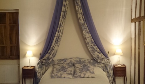 Habitación doble (Les Heures Bleues)