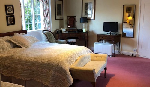 Habitación doble (The Pink Room)