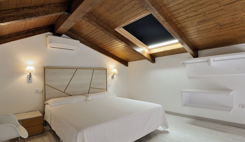 Apartamento, terraza, vistas a la piscina