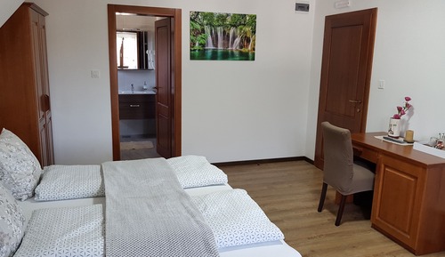 Habitación triple Deluxe, 1 habitación