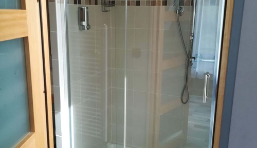 Habitación estándar doble, baño privado (La chambre)