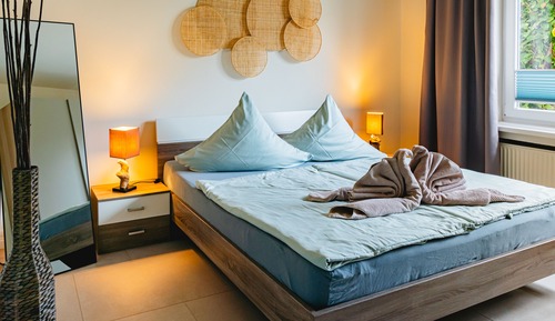 Apartamento, 2 habitaciones, terraza (Entennest)